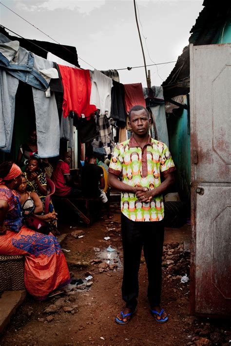 Artist Captures the Face of Ebola in Photography Project .